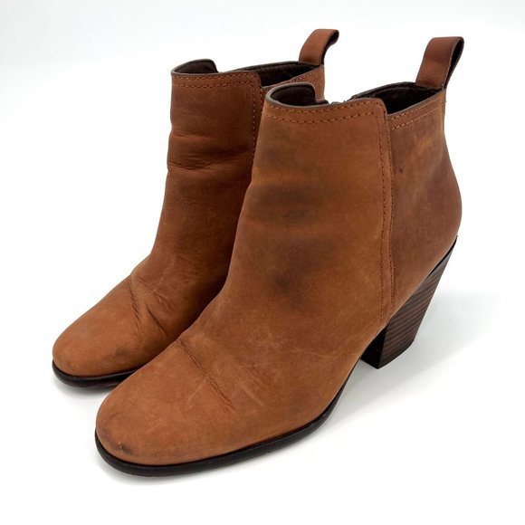 Cole Haan Grand OS Size 6 Chesney Leather Ankle Bootie Brown Heeled Boots Zip Up - Picture 3 of 10